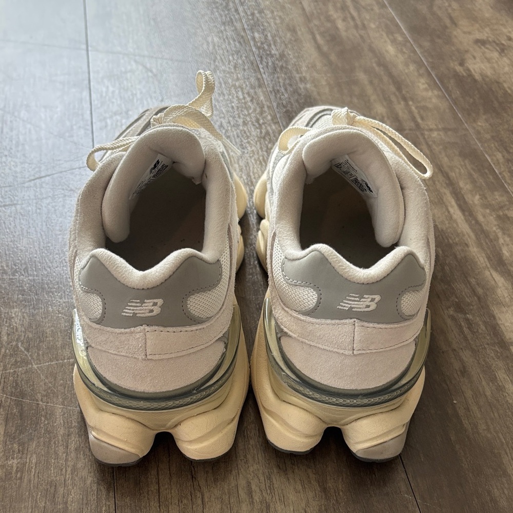 New Balance 9060 sea salt sneakers - Picture 3 of 6